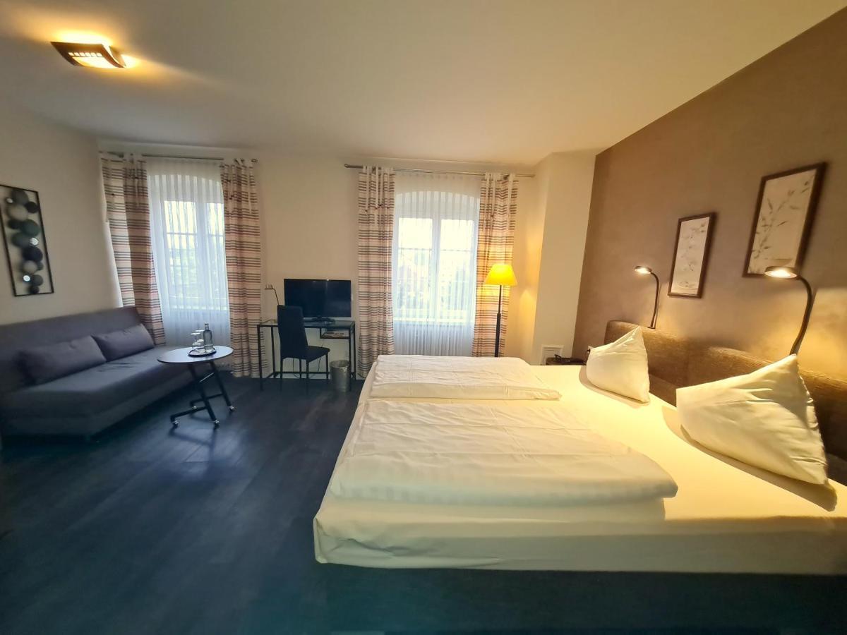 Hotel Am Schloss Alzey Ngoại thất bức ảnh