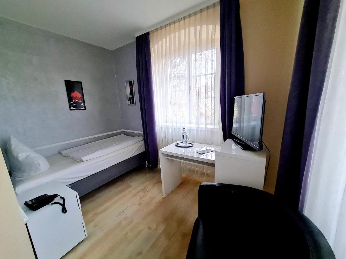 Hotel Am Schloss Alzey Ngoại thất bức ảnh