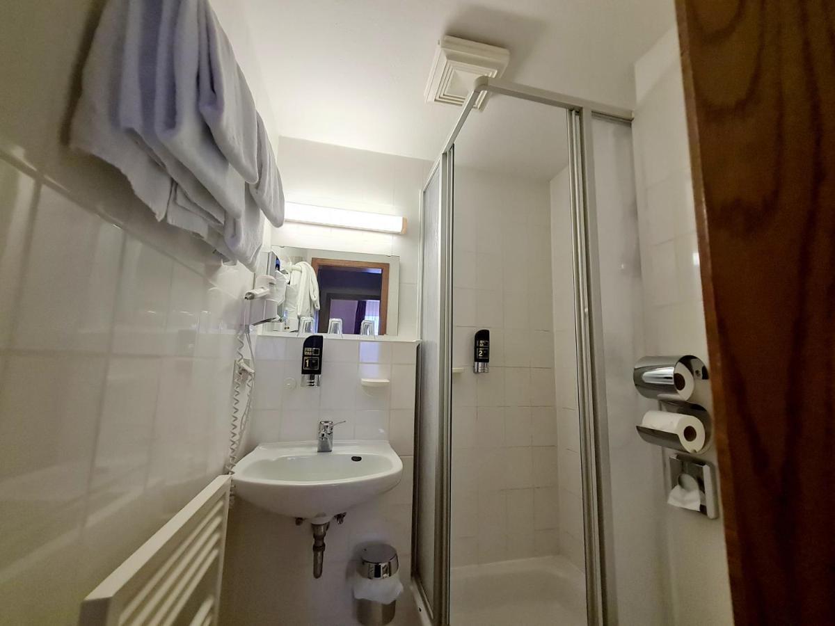 Hotel Am Schloss Alzey Ngoại thất bức ảnh